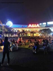 Mall of ASIA (MOA)