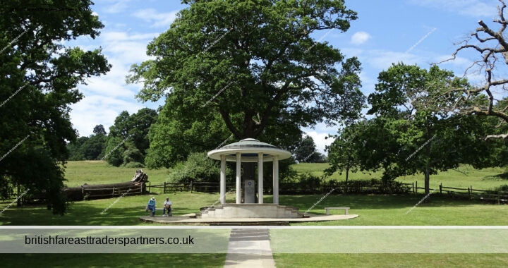 BEAUTIFUL ENGLISH HILLS & RIVER THAMES WALK: RUNNYMEDE, OLD WINDSOR- THE HOME OF MAGNA CARTA