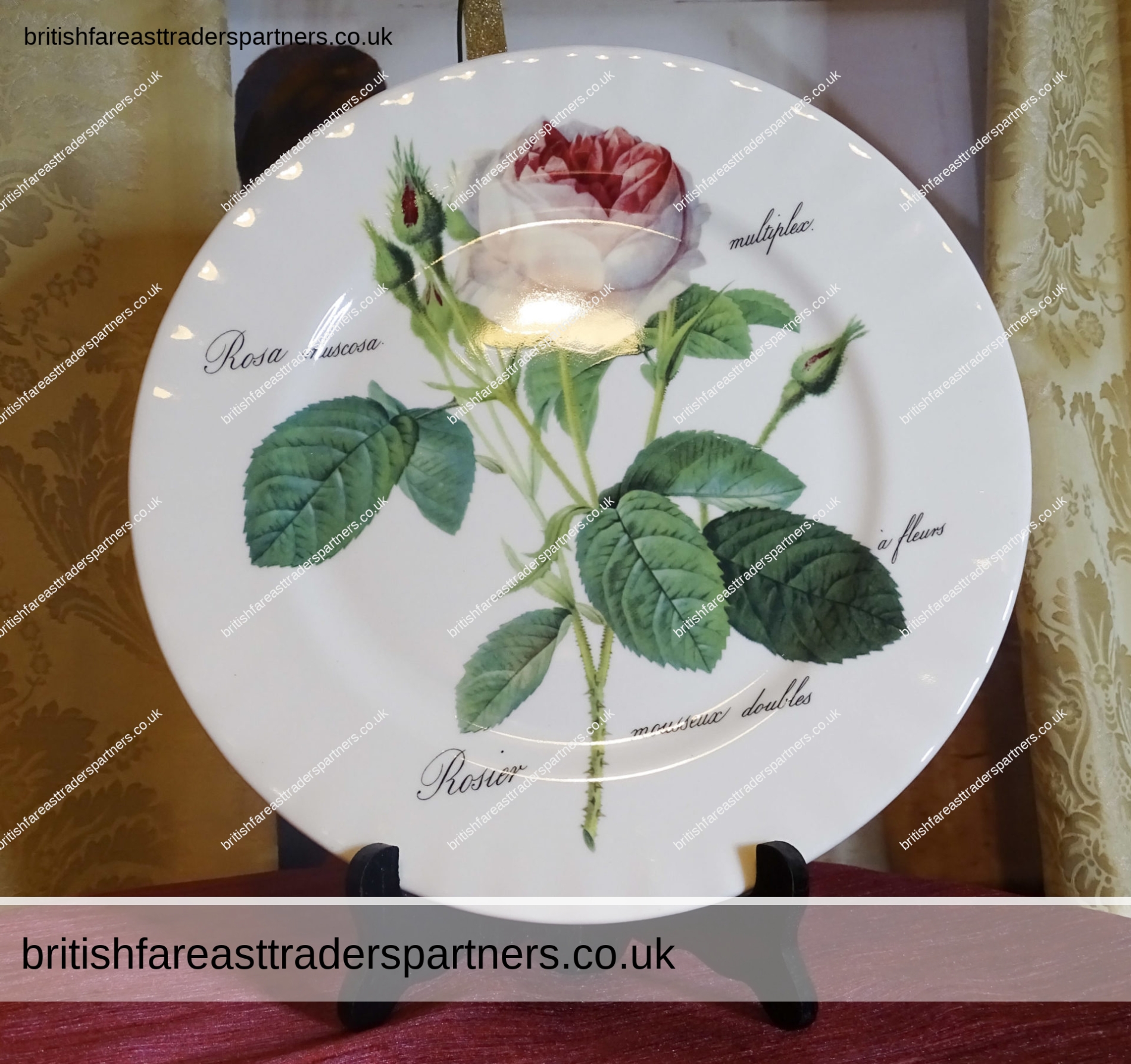 VINTAGE ROY KIRKHAM Redoute Roses Large Dinner / Decorative Plate FINE BONE CHINA MADE IN ENGLAND 1996