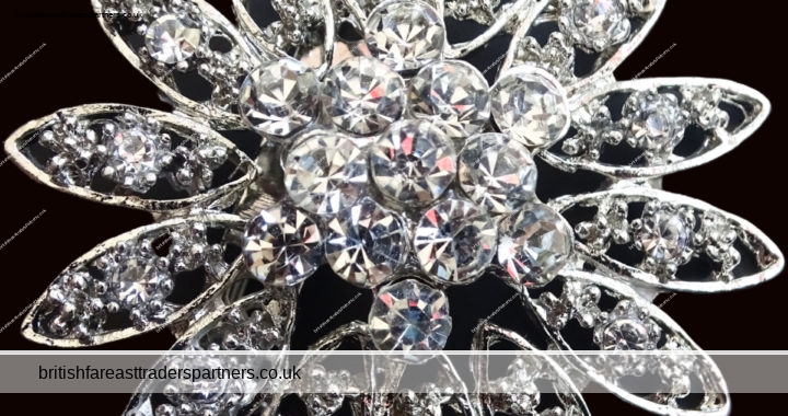 VINTAGE Austrian Clear SPARKLY Rhinestone Crystal / Paste Statement FLOWER FLORAL SPRAY SILVER WHITE METAL Pin BROOCH FASHION | COSTUME JEWELLERY