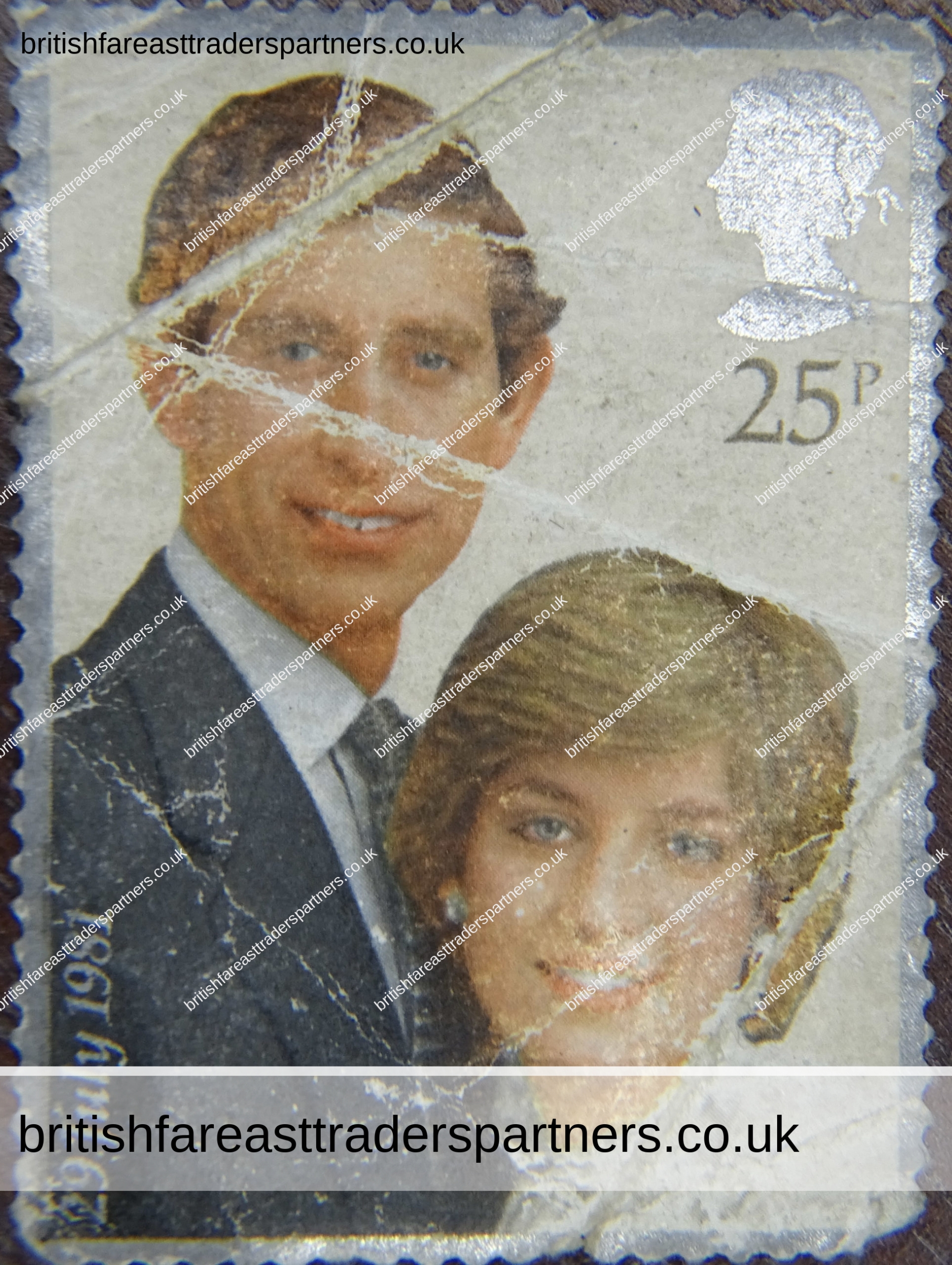 VINTAGE 29 JULY 1981 PRINCE CHARLES PRINCESS DIANA Royal Wedding ROYALTY MEMORABILIA COLLECTABLE 25p STAMP