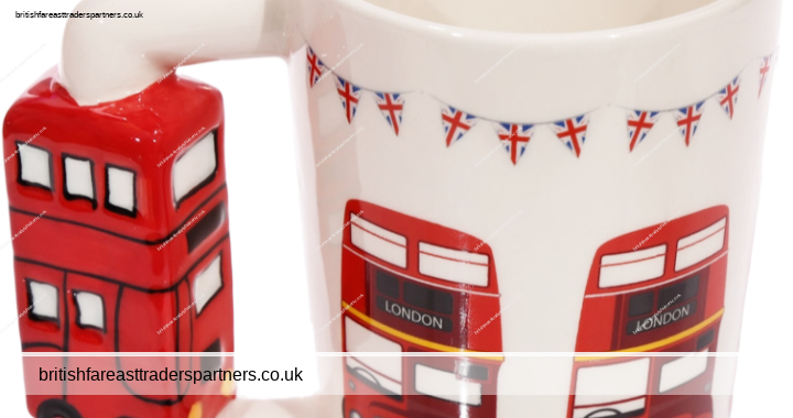 COLLECTABLE CERAMIC NOVELTY MUG LONDON CERAMIC MUG WITH RED BUS HANDLE LONDON , ENGLAND , UNITED KINGDOM COLLECTABLES | KITCHEN & HOME | DINNERWARE & SERVEWARE | MUGS | GIFT SET CUTE | LONDON ICONS | SOUVENIR | NOVELTY ENGLAND | UNITED KINGDOM | HERITAGE | LIFESTYLE | TRAVEL