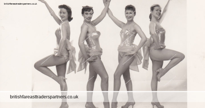 VINTAGE 1958 “LET’S GO GAY” St. Anne’s Pier , Lancashire ENGLAND PHOTO Postcard
