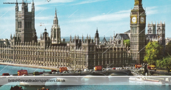 VINTAGE “THE HOUSES OF PARLIAMENT & THE RIVER THAMES” LONDON, U.K. POSTCARD
