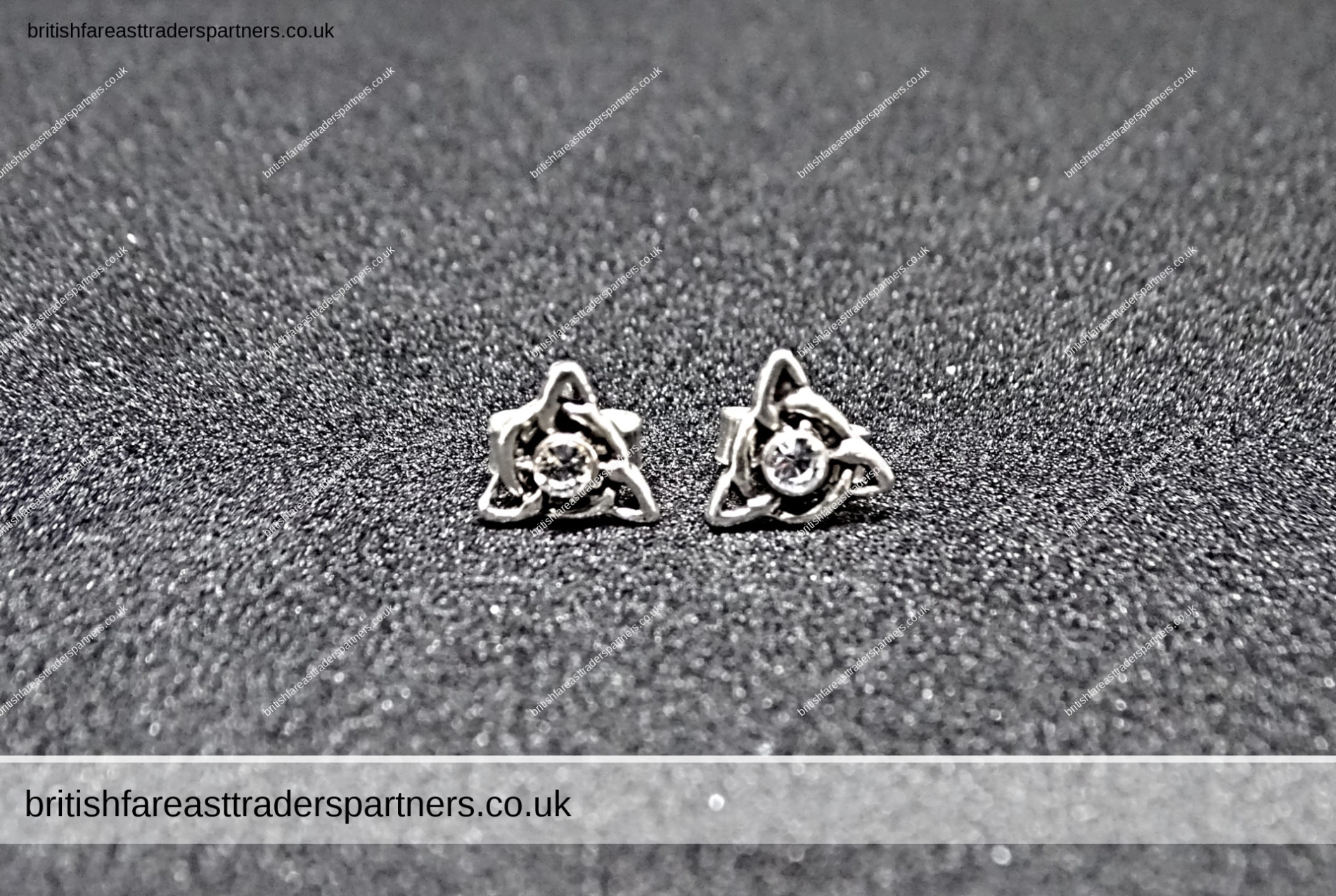 CELTIC KNOT TRIANGLE STERLING SILVER STUD EARRINGS EARRINGS | FINE JEWELLERY | STERLING SILVER | IRISH / IRELAND | CELTIC KNOT | HERITAGE | CELTIC HERITAGE |  CELTIC JEWELLERY | FASHION |  LIFESTYLE & CULTURE