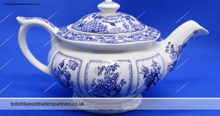 VINTAGE SADLER ENGLAND ‘THE AFTERNOON TEA ‘ BLUE & WHITE TEA FOR ONE TEA POT