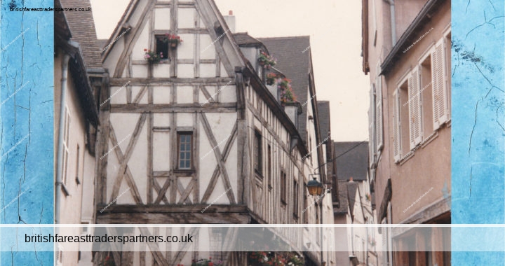MEDIEVAL HALF-TIMBERED HOUSES/BUILDINGS IN CHARTRES FRANCE KODAK PHOTO