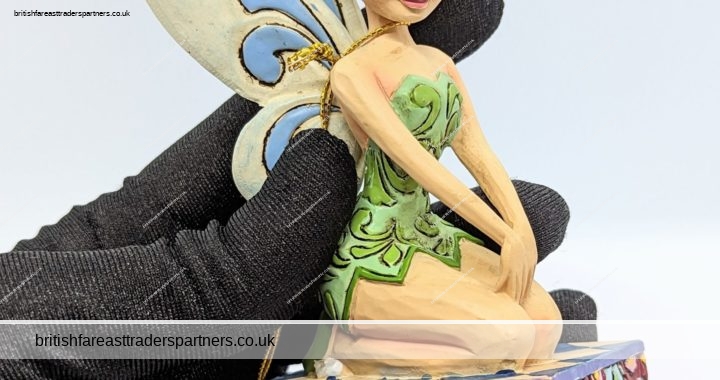 DISNEY TRADITIONS SHOWCASE COLLECTION Tinker Bell “A Pixie Delight” Figurine