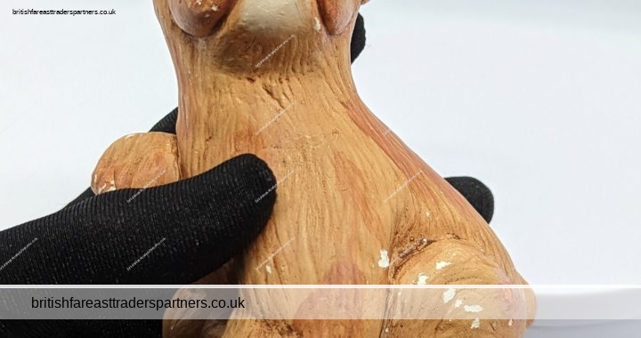 VINTAGE Handpainted TOBY Sad Face Dog MOORCRAFT DESIGN England FIGURINE